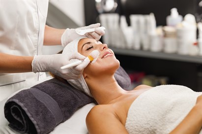 Kompleksowy zabieg na twarz w Glamour Spa