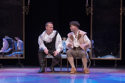 Teatr Kamienica Warszawa - voucher na spektakl - Biletomat