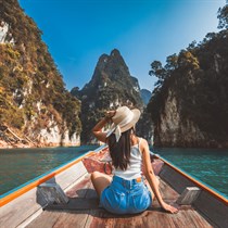 Bon wakacyjny Travelist w kwocie 100 zł – prezent turystyczny