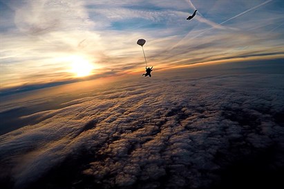 Skok ze spadochronem LOW-COST z filmowaniem -Wrocław (Mirosławice)