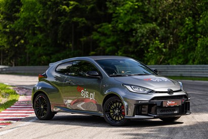 Zostań kierowcą rajdowym w Toyocie GR Yaris na torze wyścigowym