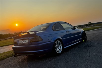 Lekcja driftu - nauka kontrolowanego poślizgu z instruktorem - Fly& Drive