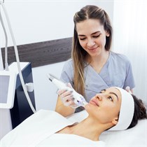 Vitalift Bio – bezinwazyjny lifting twarzy w Special Day Spa Kraków