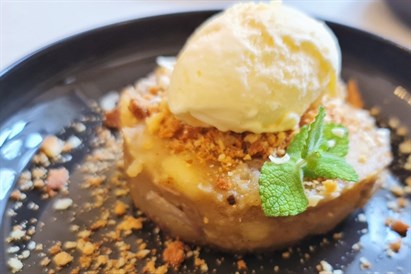 Kolacja w Restauracji Belle Epoque na przedmieściach Tarnowa