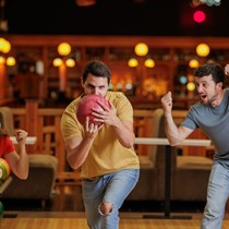 Gra w Kręgle w MK Bowling - Poznań