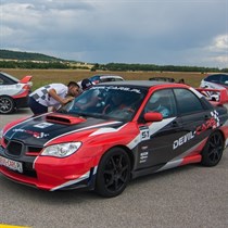 Subaru Impreza WRX vs Porsche 911 Carrera