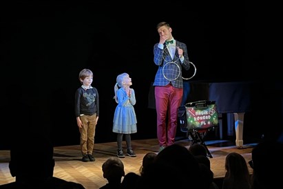 Teatr Magii – voucher na bilet ulgowy na spektakl iluzji!