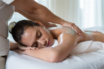 Uwodzicielska Kleopatra – rytuał z kąpielą w mleku i masażem w Bytomiu