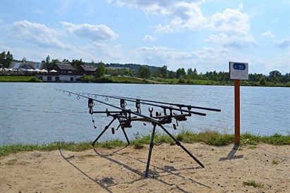 Wędkowanie klasy komfort - domek, łowisko i atrakcje dla 2 osób