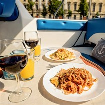 Romantyczny rejs z kolacją we Wrocławiu