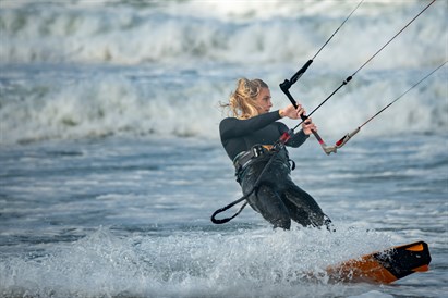 Kurs kitesurfingu dla dwojga w Jastarni – 60 minut z instruktorem