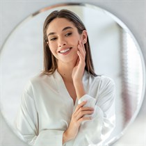 Jedwabisty rytuał oczyszczający w Oscar Studio Beauty