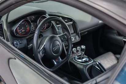 Test super samochodów: Lamborghini Gallardo vs Audi R8 na torze