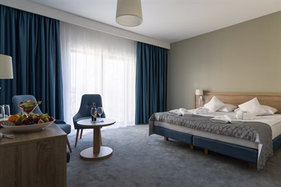 Tygodniowy Wypoczynek nad Morzem z Wyżywieniem i Strefą Spa dla Dwojga w Hotelu Lambert