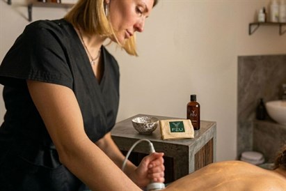 Masaż próżniowy aparatowy całego ciała w Studio FEU Wrocław