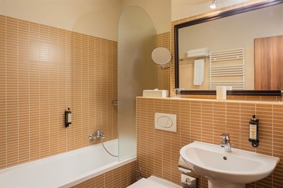 Romantyczny weekend w Budapeszcie dla dwojga w Escala Hotel & Suites