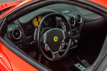 Devil-Cars – pojedynek Ferrari F430 vs Audi R8 na torze w Bednarach