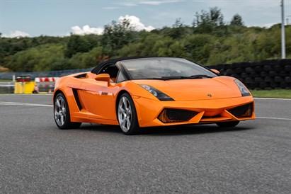 Jazda Lamborghini Gallardo z filmowaniem