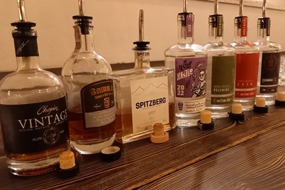 Degustacja okowit i wódek starzonych