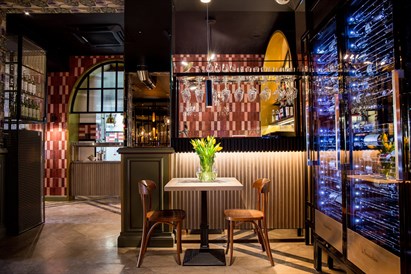 Rodzinna kolacja we włoskiej Trattoria Mamma Mia w Krakowie