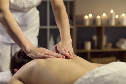 Pakiet Kokosowa Rozkosz – masaż i pielęgnacja spa w Belanovska Clinic & Spa