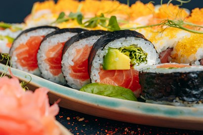 Sushi z przyjaciółmi w Suszarni we Wrocławiu (Kąty Wrocławskie)