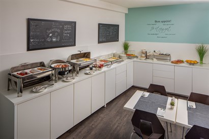 Romantyczny weekend w Budapeszcie dla dwojga w Escala Hotel & Suites