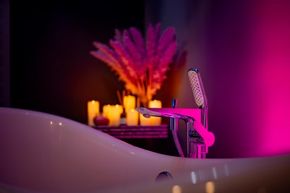 Zmysłowa noc dla dwojga w Gdańsku – Secret Apartament Pink VIP