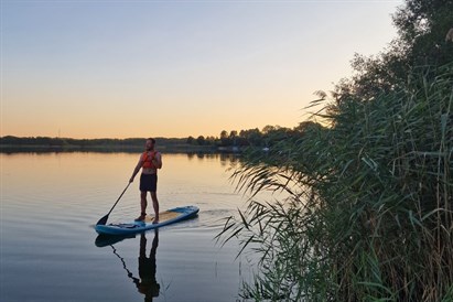 Romantyczny weekend w domku nad jeziorem – Chillownia.pl