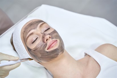 Peeling węglowy Black Doll - Eliksir Młodości