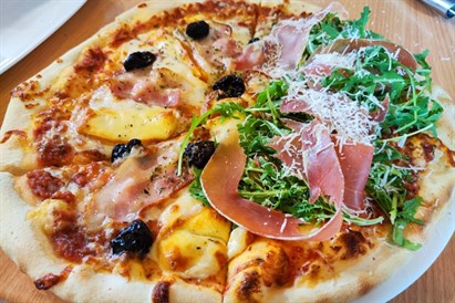 Kolacja na tarasie widokowym w Bistro Ułan