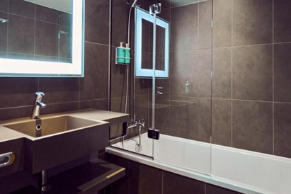 Pobyt w Manchesterze dla 2 osób – A&O Manchester Centre Hotel