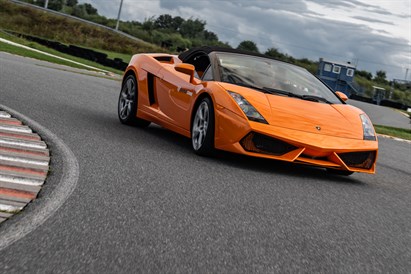 Jazda Lamborghini Gallardo z filmowaniem