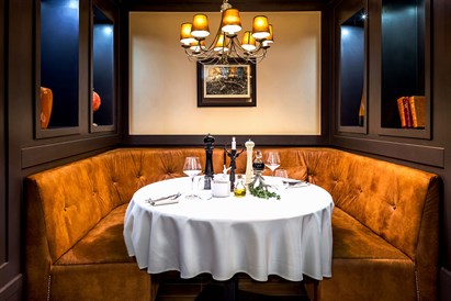 Romantyczna kolacja dla dwojga w Restauracji U Myśliwych w Poznaniu