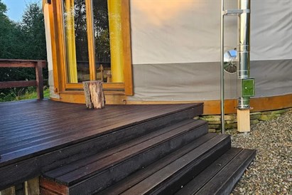 Pobyt w jurcie na Polanie - klimatyczny nocleg w sercu natury