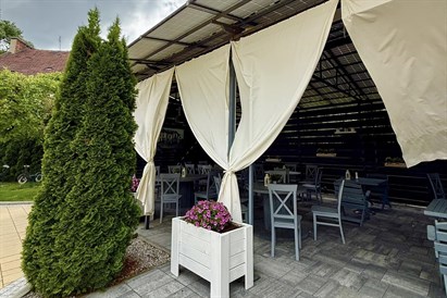 Voucher na pobyt w Pałacu Lacon