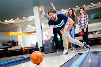 Gra w Kręgle w Poznaniu – MK Bowling, 1h Rozrywki 