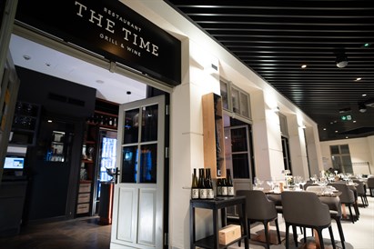 Kolacja dla dwojga w restauracji The Time w Poznaniu