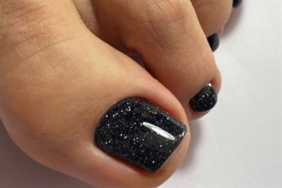 Pedicure hybrydowy - Doll Beauty Studio Kraków