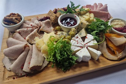 Kolacja dla dwojga w Restauracji Karczma Młyn - Mazury