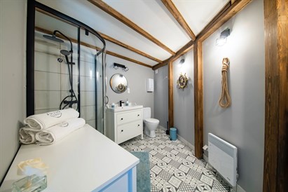 Voucher na relaks z N-Glamping: luksusowy pobyt nad jeziorem!