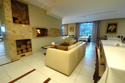 Romantyczny pobyt dla dwojga w Bieszczadach – Hotel Skalny SPA