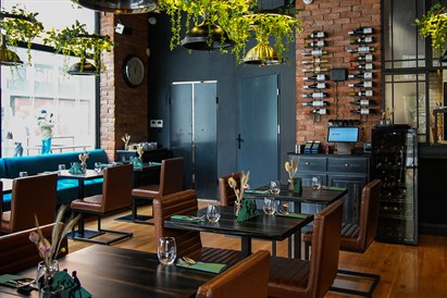 Z przyjaciółmi wszystko smakuje lepiej w Restauracji LOFT