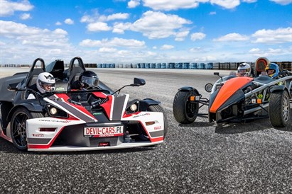 KTM X- Bow vs Ariel Atom