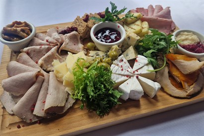 Romantyczna kolacja w Restauracji Karczma Młyn - Mazury