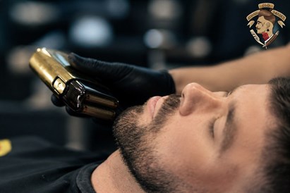 COMBO: strzyżenie włosów i brody w OLD SCHOOL BarberShop Kraków