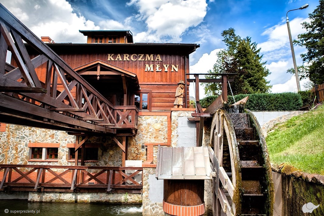 Uczta dla dwojga w Restauracji Karczma Młyn - Mazury