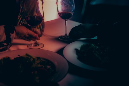 Kolacja w ciemności w Restauracji Czarny Diament w Bydgoszczy