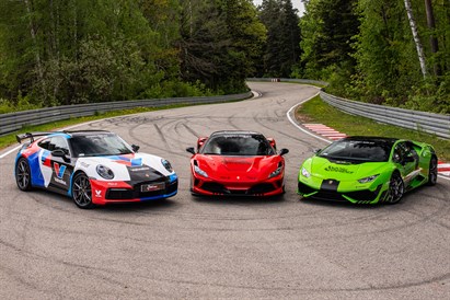 Jazda Ferrari F8 Tributo, Lamborghini Huracan i Porsche 911 Carrera 4 - pojedynek supersamochodów