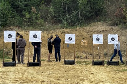 Strzelanie dla dwóch osób - niedzielne szkolenie na strzelnicy z instruktorem - Warszawa